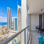 Oceanview 3 Bedroom Apartment In Surfers Paradise - Serain Residences