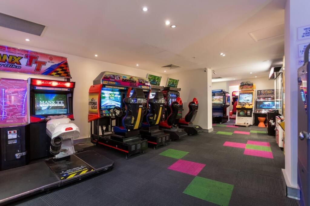 Oceanview 3 Bedroom In Surfers Paradise - Serain Residences