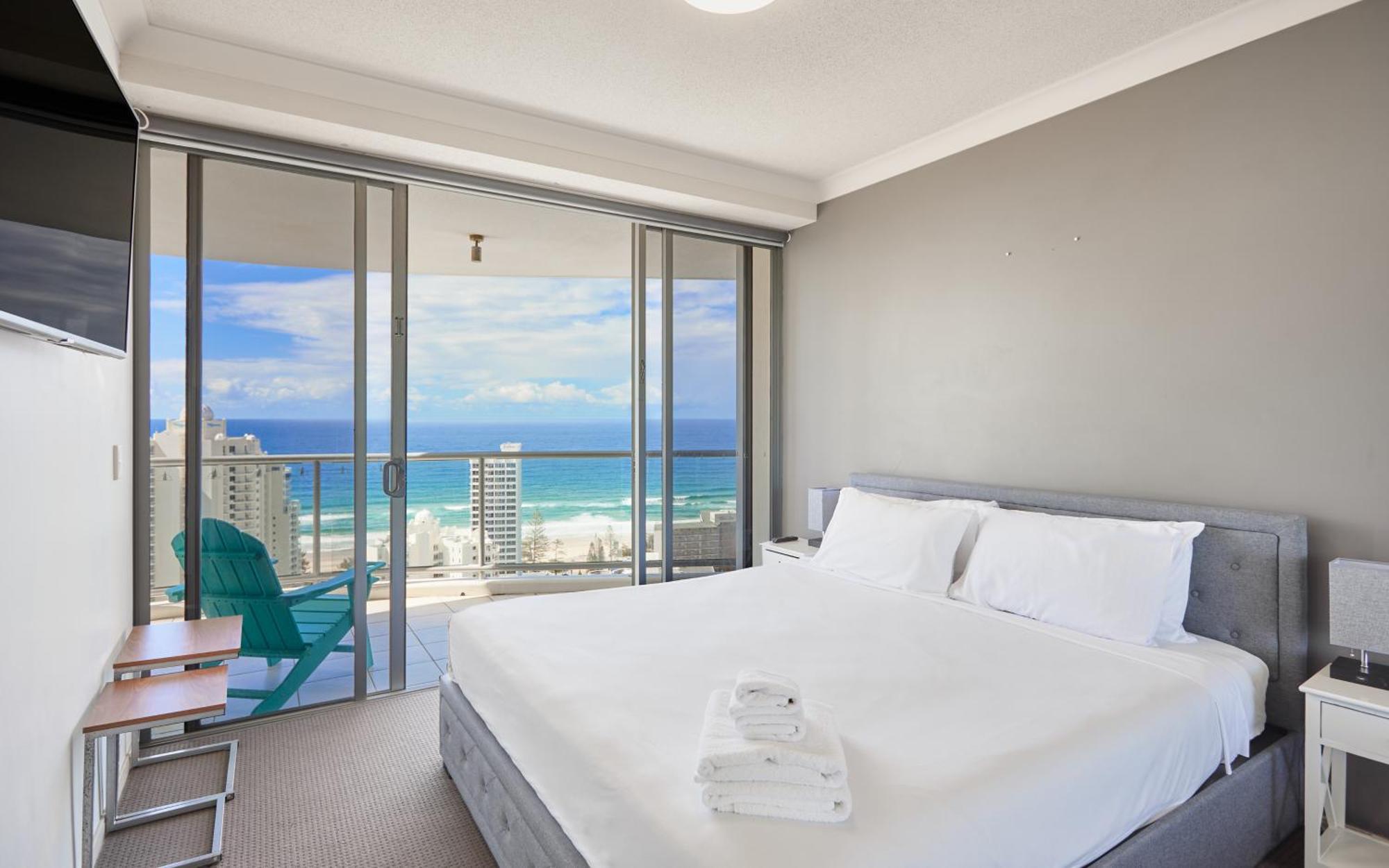 Oceanview 3 Bedroom In Surfers Paradise - Serain Residences