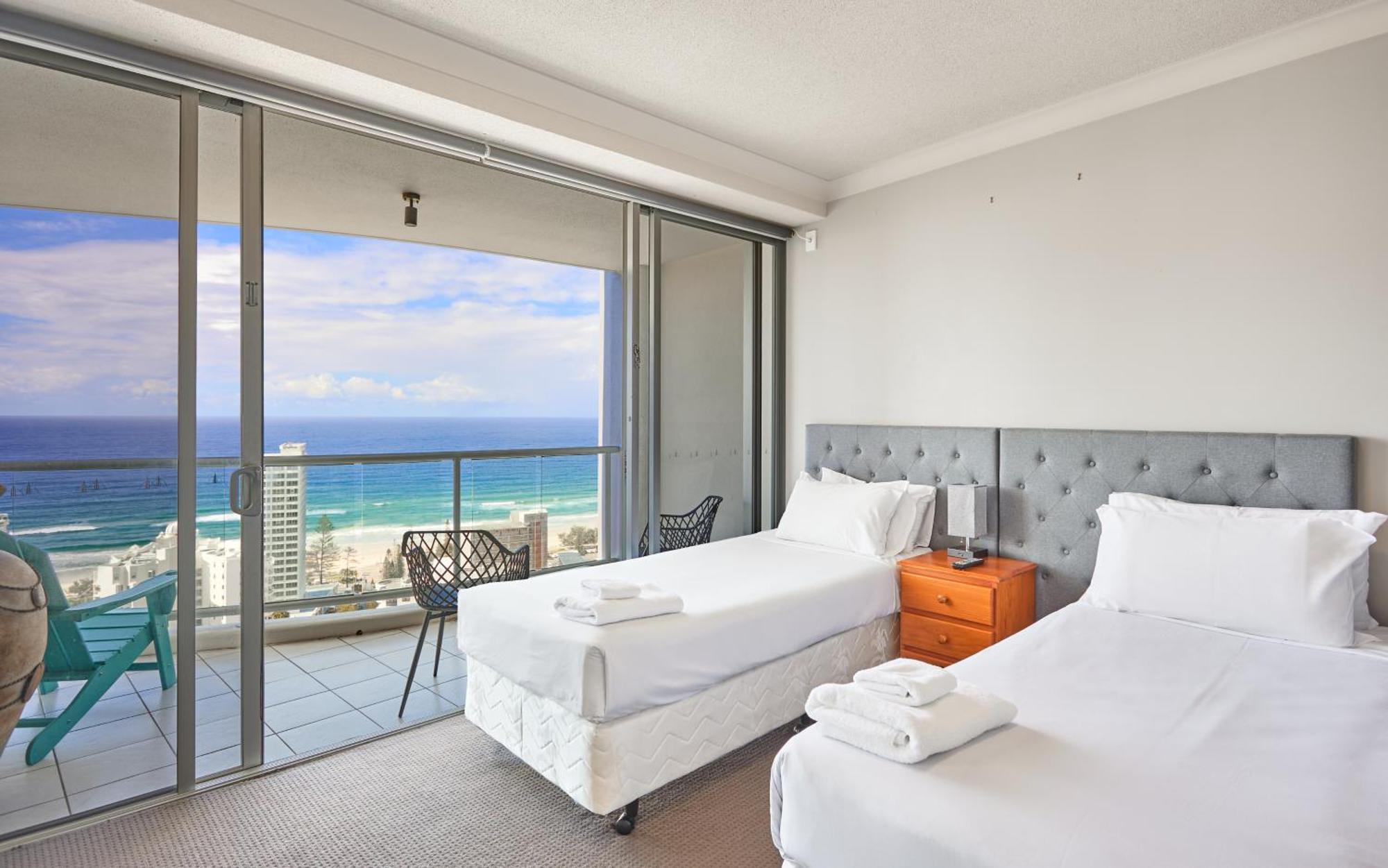 Oceanview 3 Bedroom In Surfers Paradise - Serain Residences