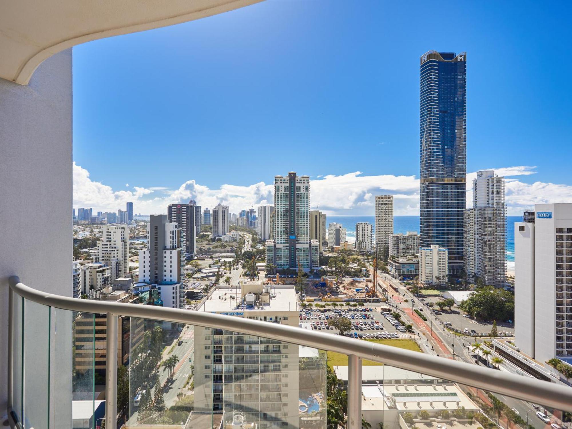 Oceanview 3 Bedroom In Surfers Paradise - Serain Residences Apartment