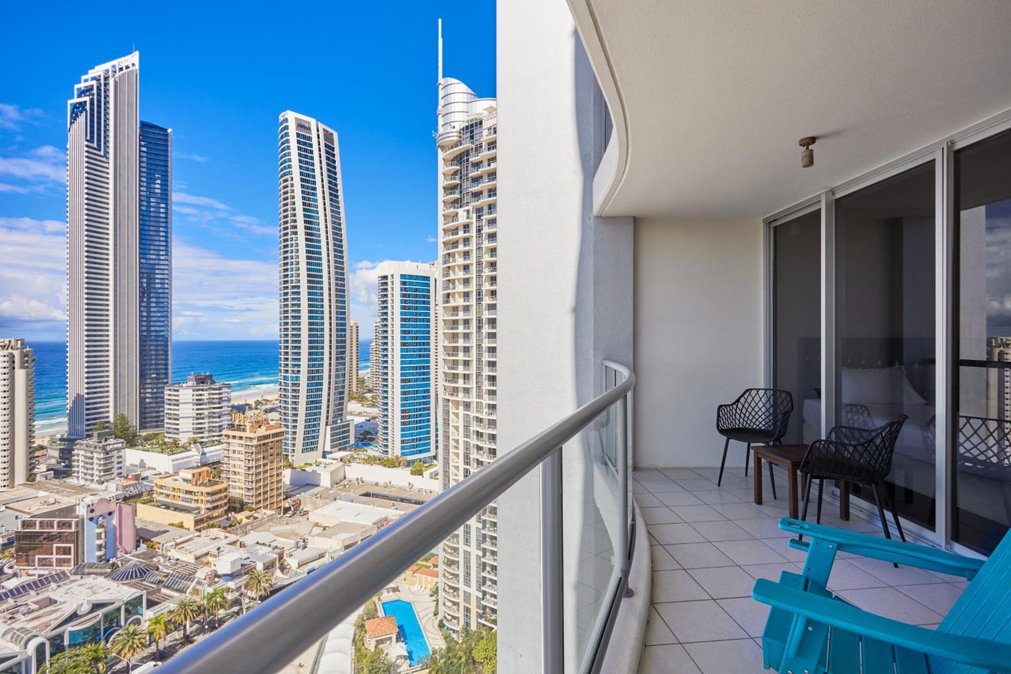 Oceanview 3 Bedroom In Surfers Paradise - Serain Residences *